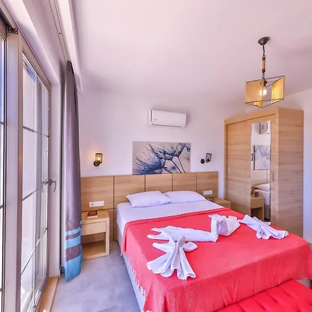 Goekyuezue Apartment Kaş