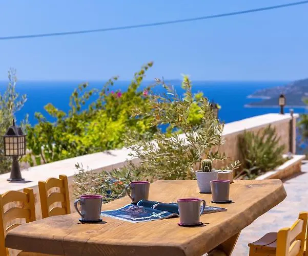 Appartamento Goekyuezue Kaş