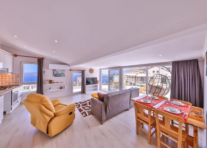 Appartamento Goekyuezue Kaş