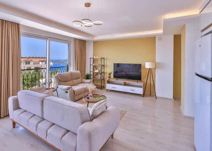 Appartamento Goekyuezue Kaş