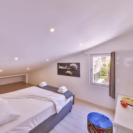 Goekyuezue Apartmán