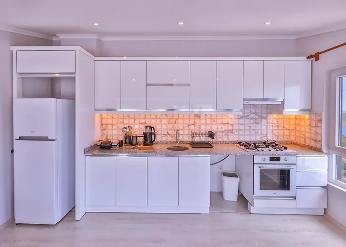 Апартаменты Goekyuezue *