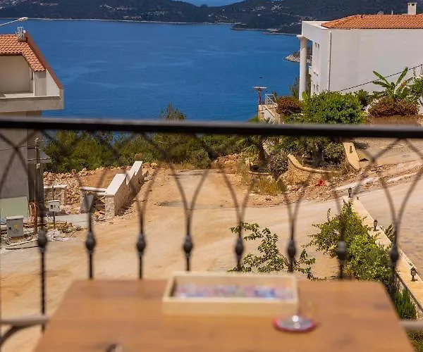 Lägenhet Goekyuezue